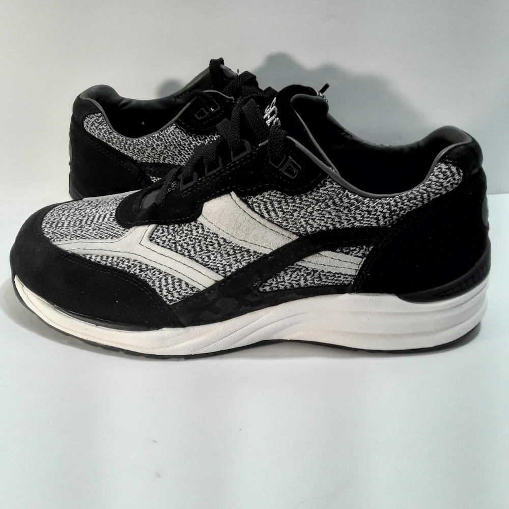 SAS Tour Mesh Orthopedic Walking Shoes Womens Size 9 Wide